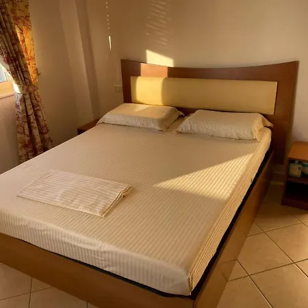 Amad Beach Apartament Golem  Exteriér fotografie